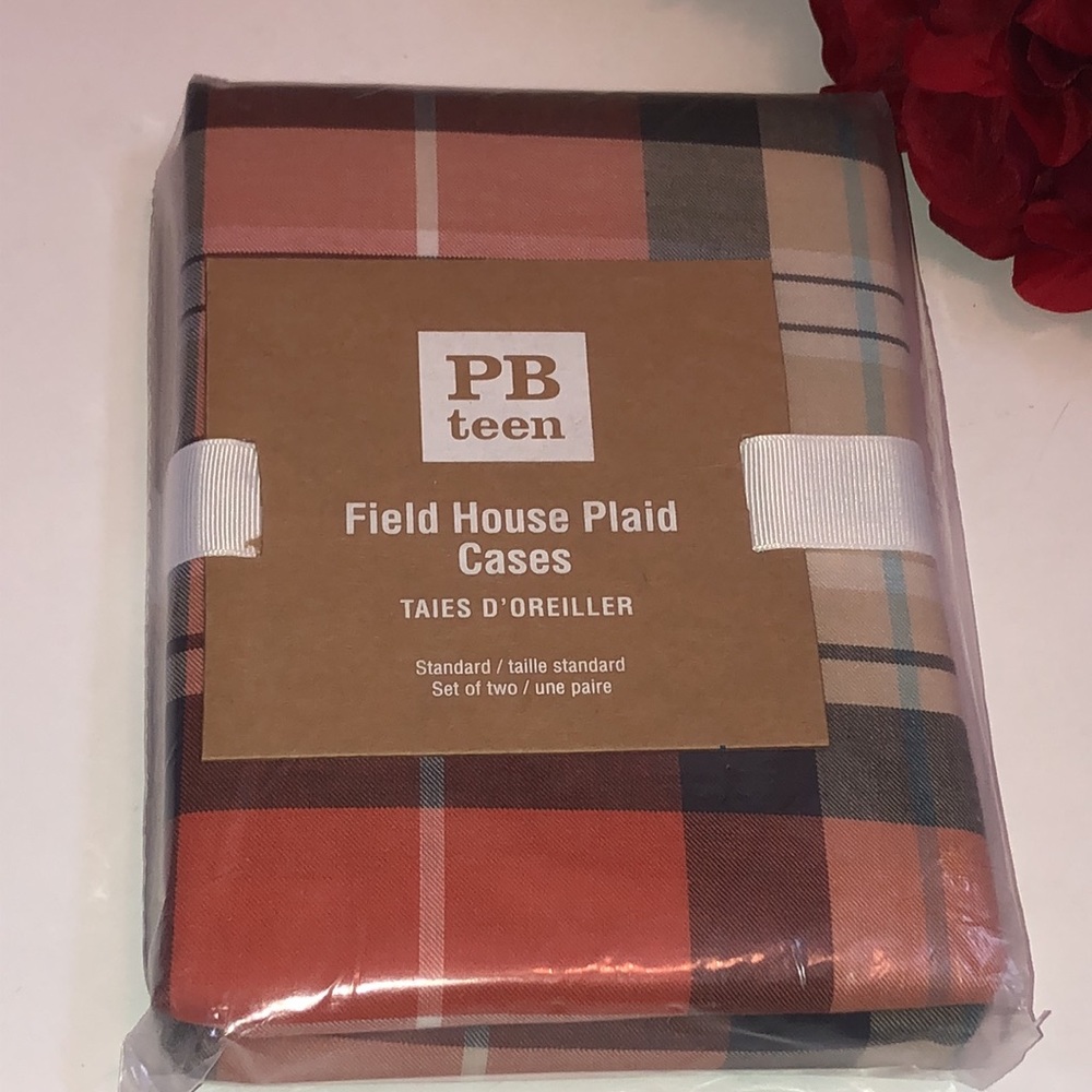 PB TEEN Field House Plaid Cases Pottery Barn Teen Field House Plaid NEW